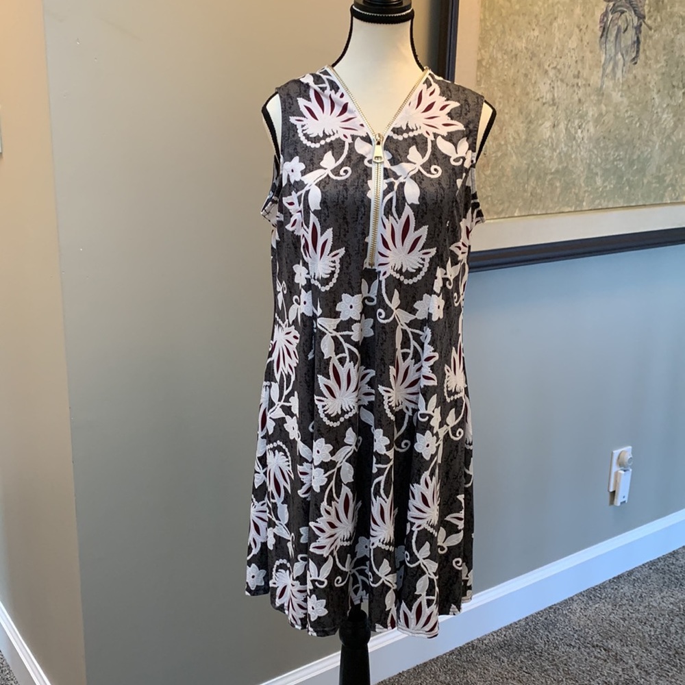 SHORELINE textured jersey knit Aline vacation beach summer floral print